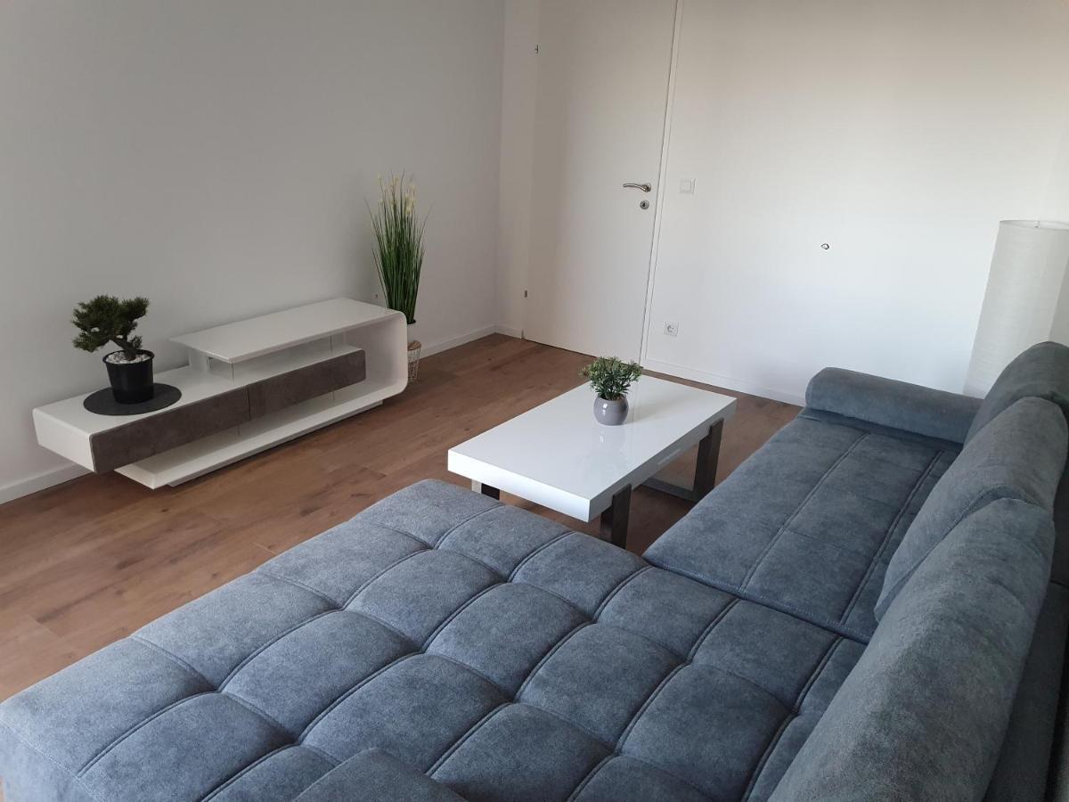 Smarte Dachgeschosswohnung Mit 2 Terrassen Direkt Am Hauptbahnhof Vienna Luaran gambar